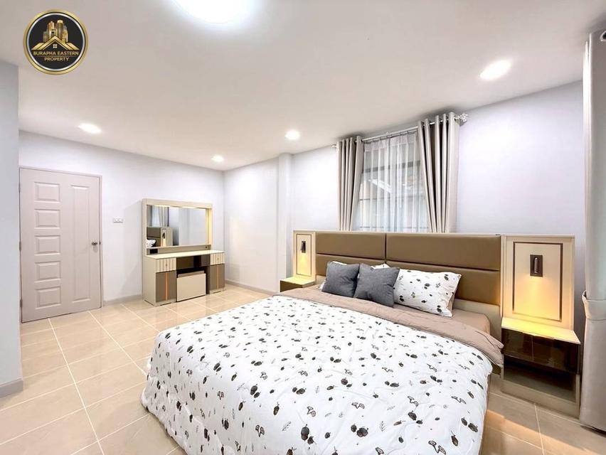 บ้านสวยหรู #หมู่บ้านโฮมทาวน์ศรีราชา หลังเดียวในโครงการ พิกัด📍ศรีราชา  หนองยายบู่ 🏡บ้านแฝดสไตล์เดี่ยว เนื้อที่40.5 ตารางวา 19