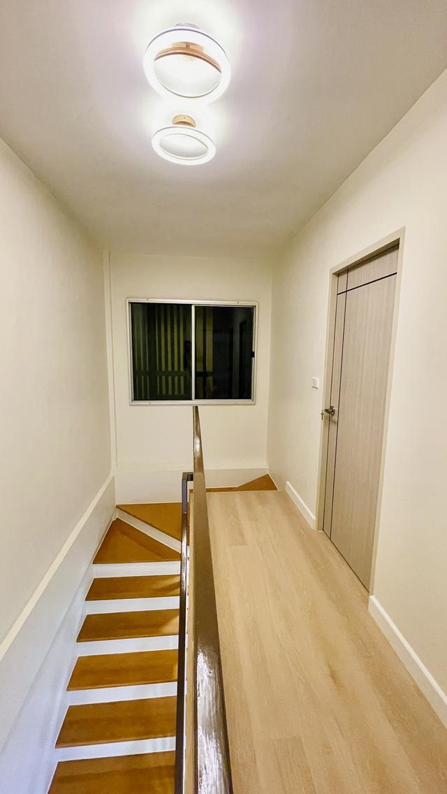 ทาวน์เฮาส์  กรุงเทพ กรีฑา7 20