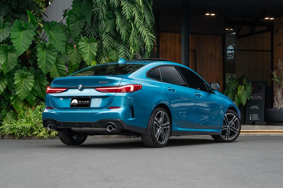 “BMW 220i Gran Coupe M Sport”  ปี 2023 📌𝘽𝙈𝙒 𝟮𝟮𝟬𝗶 𝙘𝙤𝙪𝙥𝙚 วิ่งน้อย 36,xxx km.  𝘽𝙎𝙄 & 𝙒𝙖𝙧𝙧𝙖𝙣𝙩𝙮 ศูนย์ถึง 2027💨 2