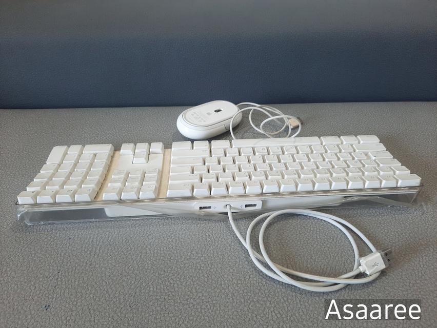 ขอขายคีย์บอร์ดแอปเปิ้ล Mac มี USBในตัวรุ่น A1048 พร้อมเมาส์ USB รุ่น A1152 ขายสองอย่างในราคาเดียว 7