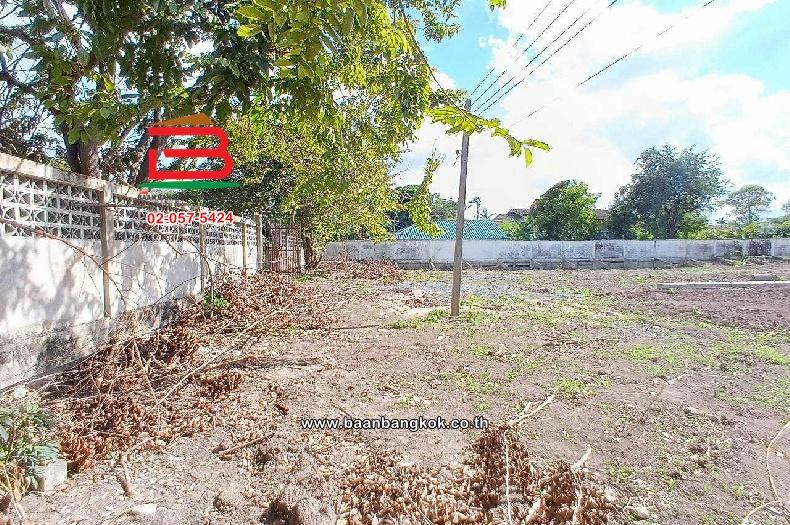 ที่ดินพร้อมโกดัง ติดถนน ปท.3004 ลำลูกกาคลอง7-ธัญบุรี เนื้อที่ 7-2-0 ไร่ ใกล้โรงเรียนสหราษฎร์บํารุง ตำบลบึงคำพร้อย อำเภอลำลูกกา ปทุมธานี 10