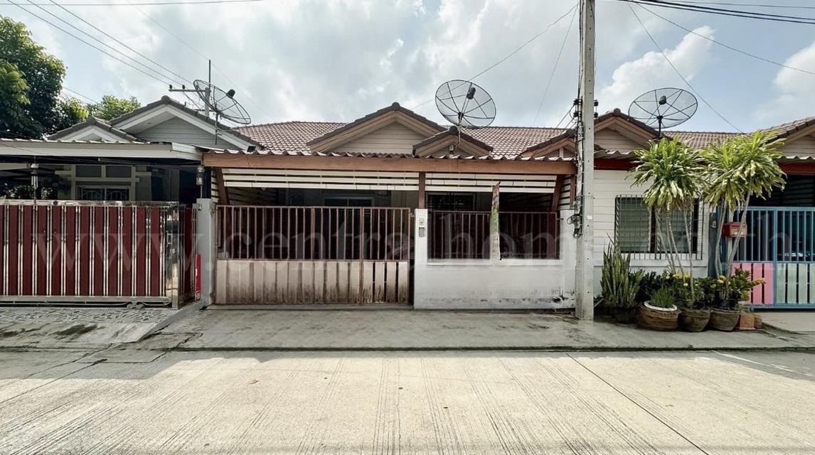 ทาวน์เฮ้าส์ ชั้นเดียว บ้านกลางเมือง พีพี 8 เมืองสุพรรณบุรี 16