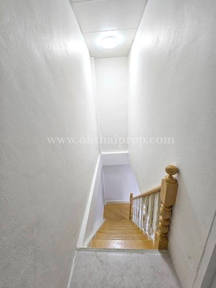 ทาวน์เฮ้าส์ หมู่บ้านบัวทอง4 บ้านกล้วย-ไทรน้อย บางบัวทอง นนทบุรี 8