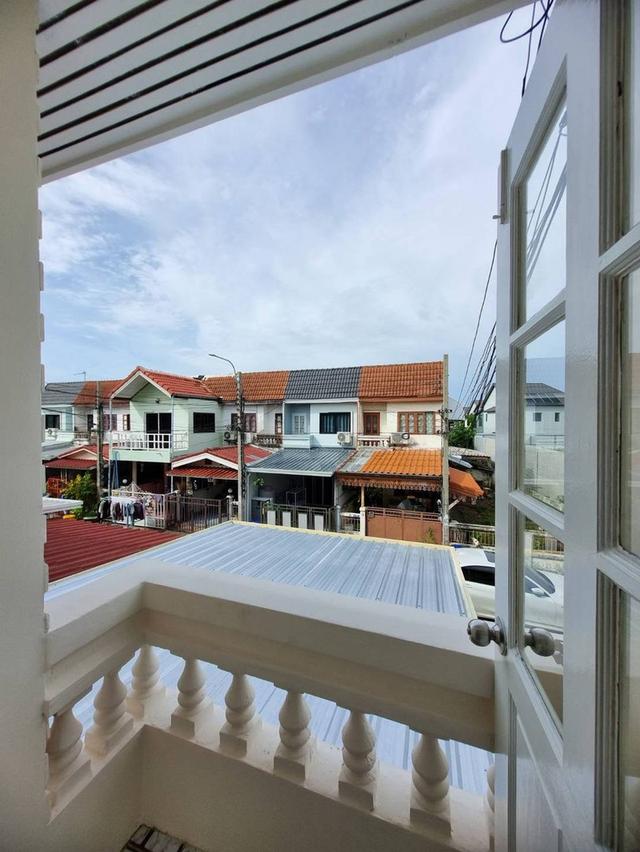 หมู่บ้านบ้านบัวทอง 3 13