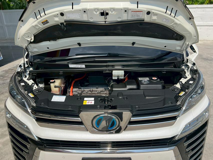 ปี 2018 TOYOTA VELLFIRE, 2.5 HYBRID ZR G E-Four 7