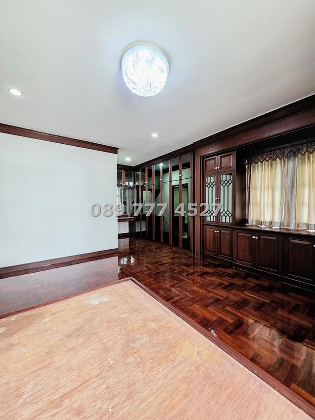 [ให้เช่า] บ้านเดี่ยวหลังใหญ่ 2 ชั้น ศรีนครินทร์ หมู่บ้านสวนนครินทร์ โครงการ 1 พื้นที่ 150 ตร.ว. ตรงข้ามพาราไดซ์ พาร์ค ใกล้รถไฟฟ้าสายสีเหลือง 15