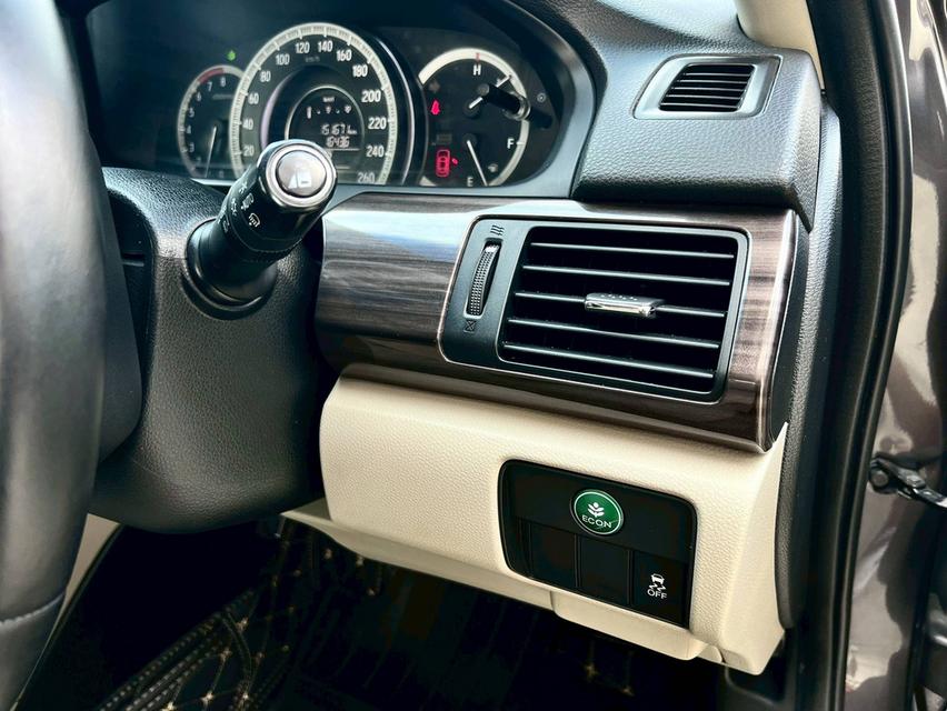 Accord 2.4 EL Navi ปี 2017 รถมือเดียวป้ายแดง ออกห้างป้ายแดง รูปที่ 15