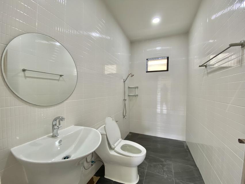 🔑 บ้านเดี่ยวชั้นเดียวในโครงการ รับสัตว์เลี้ยง ทำเลใกล้สิ่งอำนวยความสะดวก #หางดง ราคาเพียง 15,000 บาท/เดือน ✨ 清迈独栋平房出租 2 卧室 2 卫生间 – 租金 15,000 泰铢/月 ✨ 6