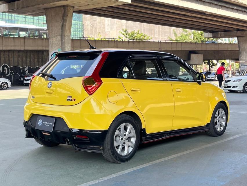 MG3 1.5X Sunroof ปี 2016 รหัส WMT53 12