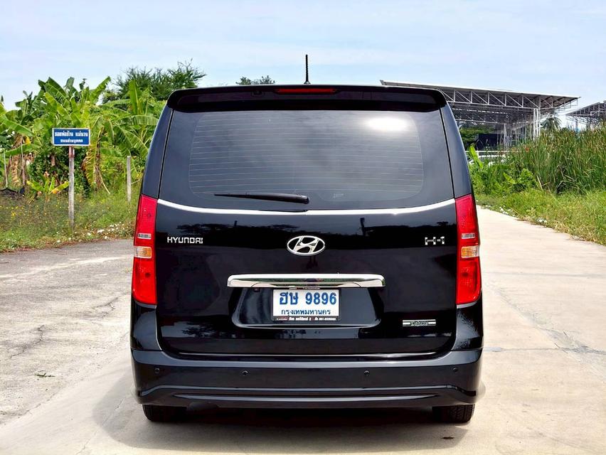 Hyundai H1 2.5Deluxe ปี17