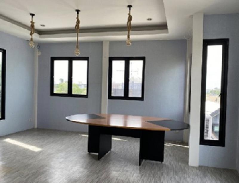 ให้เช่าอาคารสำนักงาน 4 ชั้น ซอยนวมินทร์ เข้าซอยไม่ลึก ใกล้แยกรามอินทรา กม.8 / พื้นที่ใช้สอย 350 ตารางเมตร 12