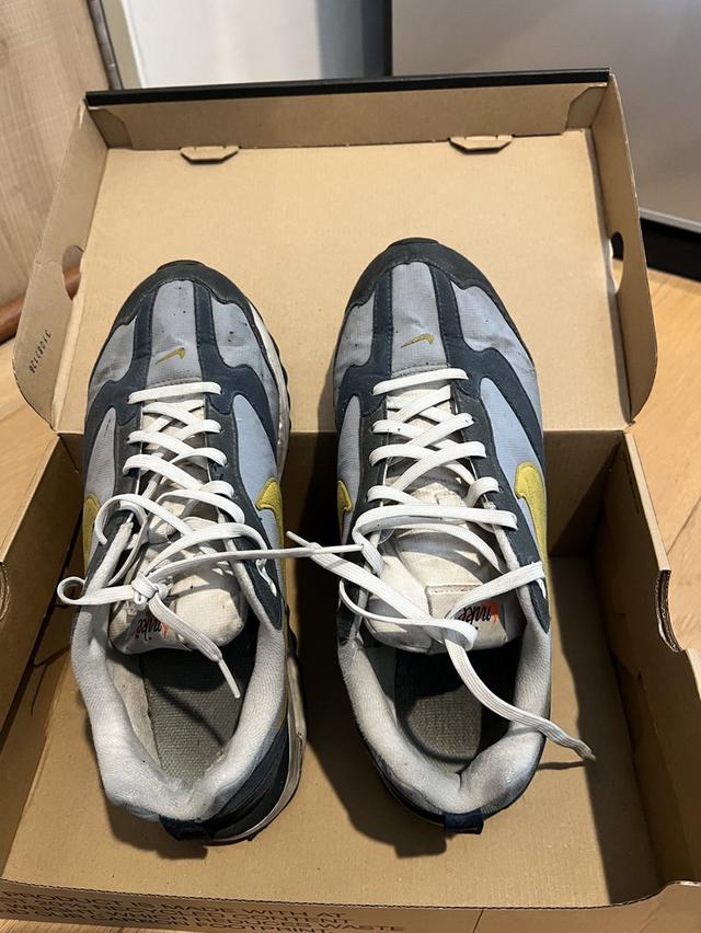 Nike Air Max Dawn Particle Grey