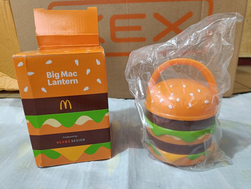 โคมไฟMc.Donald ของพรีเมียร์จากประเทศญี่ปุ่น
