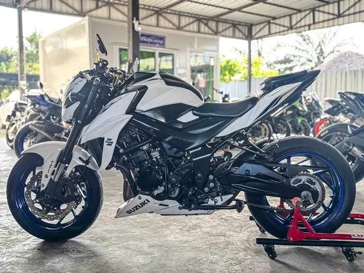 ส่งต่อ Suzuki GSX S750 2