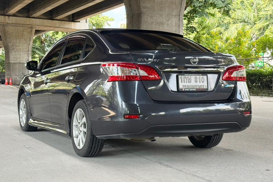 2013 Nissan Sylphy 1.6 V AT รถสวย มือเดียวป้ายแดง รูปที่ 7