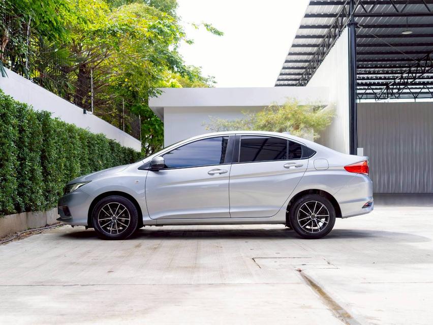 Honda City 1.5S ปี จด 2018 6