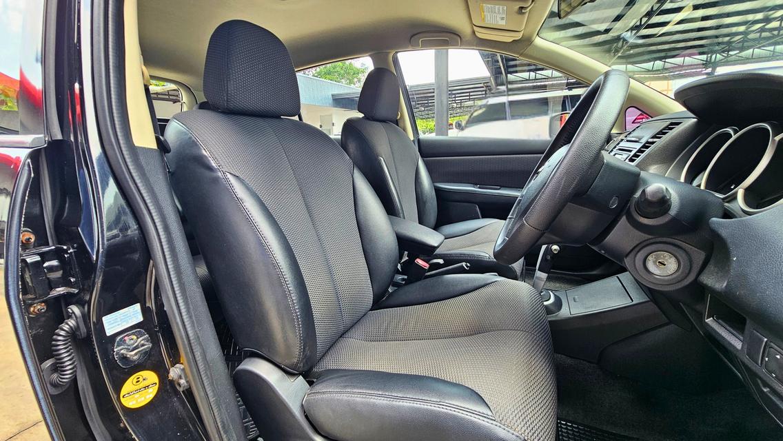 Nissan Tiida 1.8 G Hatchback | ปี 2008 | ไมล์ 152,xxx กม. รถสวยพร้อมใช้ ราคาสบายกระเป๋าราคา💵 99,000 รูปที่ 9