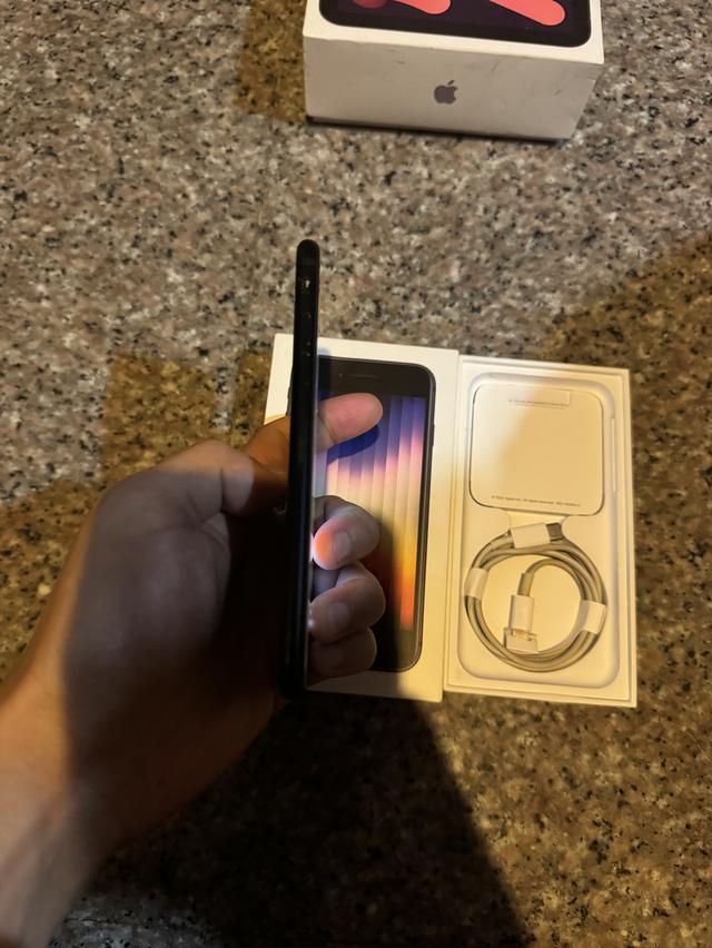 ขายไอโฟนSE3สีMinight64กิ๊กสูนTrueยกกล่องสวยๆใช้งานดีทุกๆฟังชั่นถูกมากกก 6