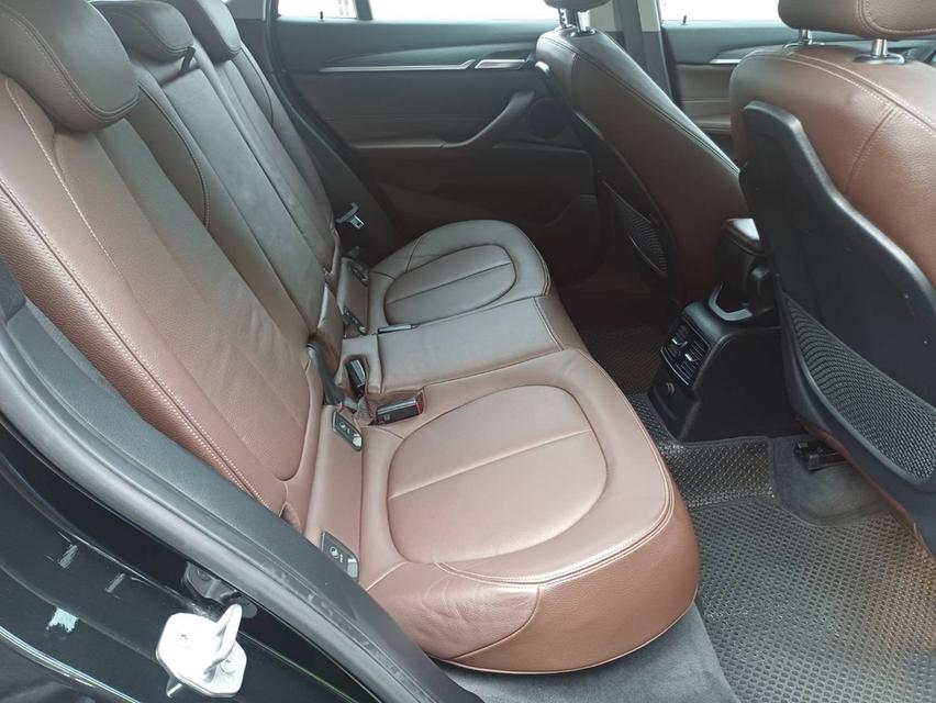 เกือบ2017 BM X1 Minorchange 1.5 AT TOP มือเดียว 16