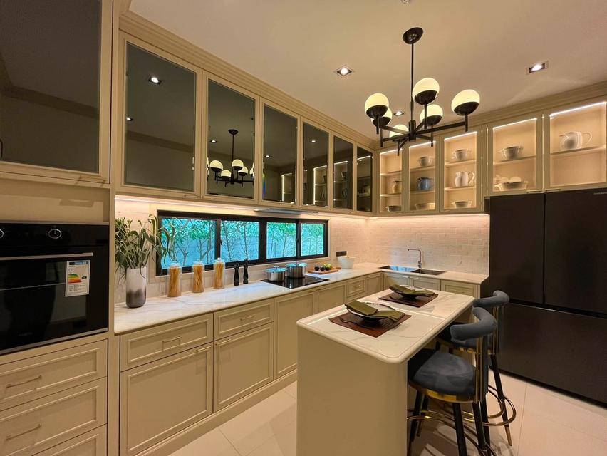 ขายบ้านหรู ราคาพิเศษที่สุดในโครงการ  #บางกอกบูเลอวาร์ดซิกเนเจอร์ปิ่นเกล้าบรมฯ Bangkok Boulevard Signature Pinklao - Borom 7