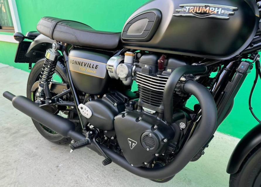 Triumph Bonneville T120 Black Gold Line ปี 2021 3