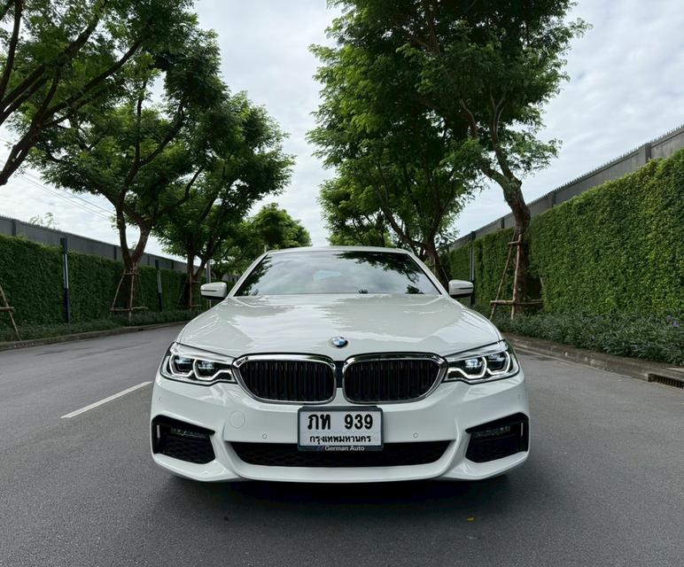 BMW 520 d M-Sport ปี 20 สีขาว ดีเซล ไมล์น้อยสุดในตลาด 40000 โลแท้ๆ หาไม่ได้แล้ว มือเดียว สภาพเหมือนป้ายแดง 7