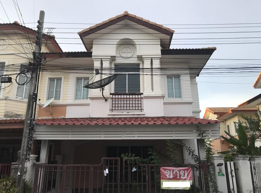บ้านพร้อมอยู่ ใกล้ Mega Bangna! ทาวน์โฮม 27.9 ตร.ว. 3 นอน 3 น้ำ ต่อเติมครัวแล้ว จอดรถ 2 คัน 1