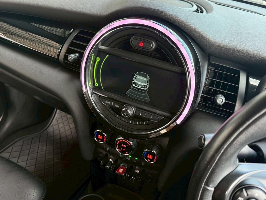 2015 Mini COOPER S, 2.0 F55 S 5-Door Hatchback สีเหลืองสวยจัด สีเหลืองยอดนิยม รูปที่ 6