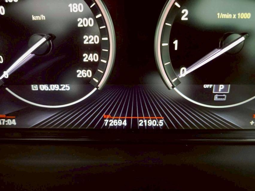 รหัสรถ KPV9090 2016 BMW X5 xDrive40e M SPORT 8
