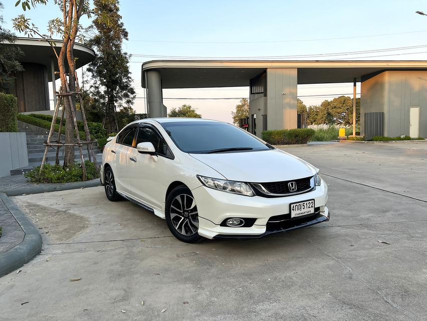 Honda Civic FB 1.8ES AT ปี2015 รถมือเดียวสภาพเดิมๆ