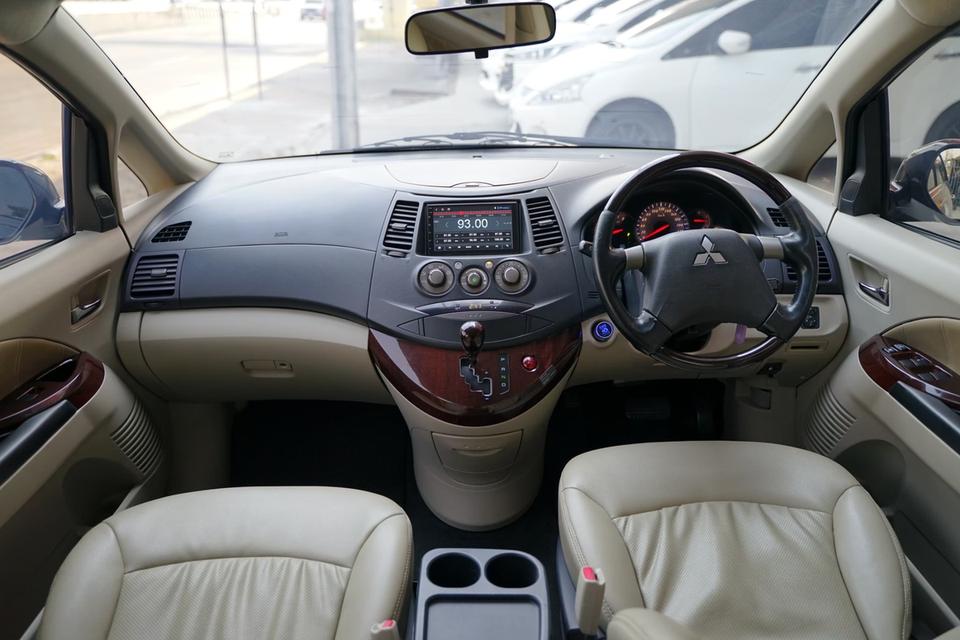 2010 SPACE WAGON GLS 9