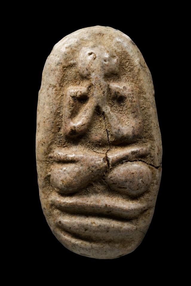 พระเครื่องเก่า เครื่องราง ของทนสิทธิ์ 2