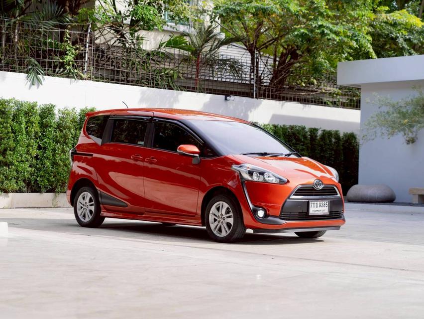TOYOTA SIENTA 1.5G ปี 2018 ♨️ ประกันเครื่องเกียร์ 3 ปี 30,000 km.♨️ 5