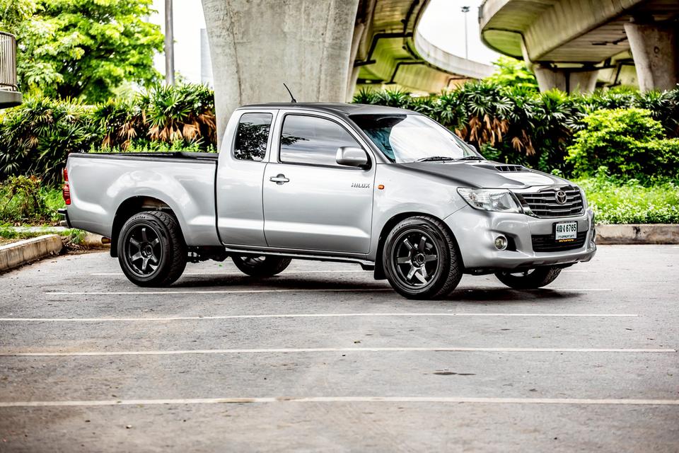 Toyota Vigo Champ SmartCab 2.5E ดีเซล เกียร์ MT ปี 2015 สีเทา