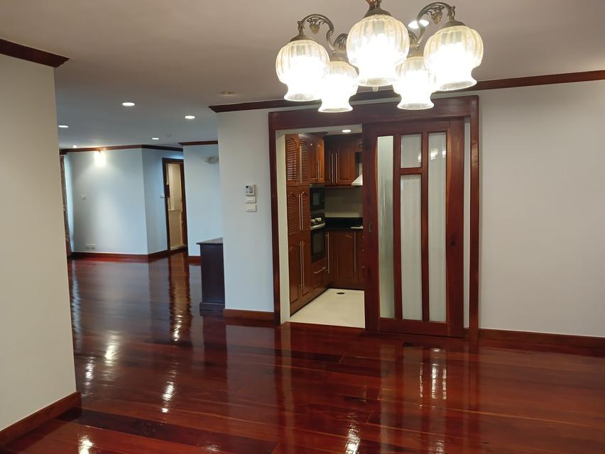 Floraville Condominium 14