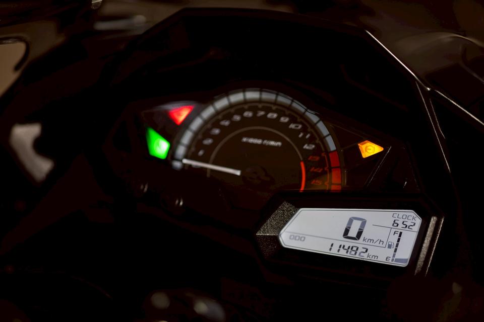 KAWASAKI NINJA300 ABS Winter Test Edition 2017 (รถมือเดียว) รูปที่ 6