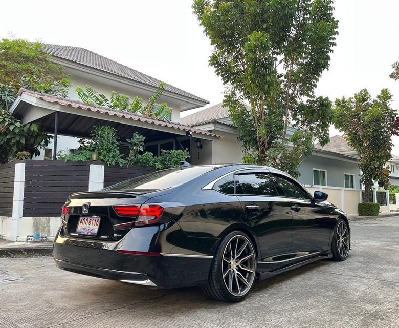 รหัสรถ AP6116 Accord 2.0 eHEV TECH ปี 2022 สีดำ Top Sunroof 4