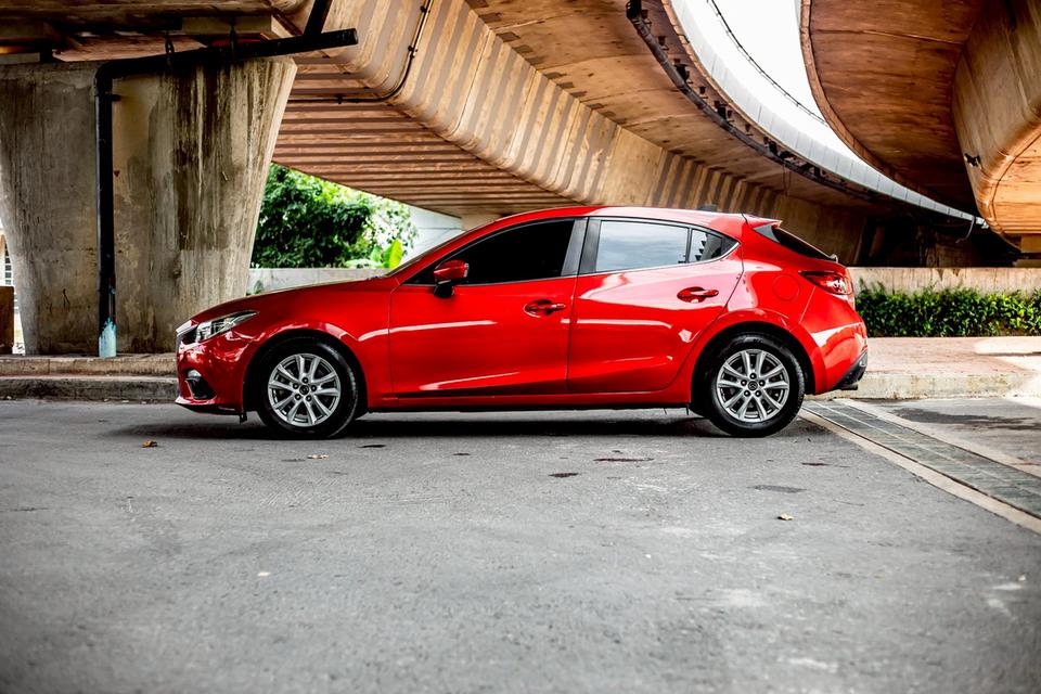 Mazda3 Skyactiv 20C ปี15 6
