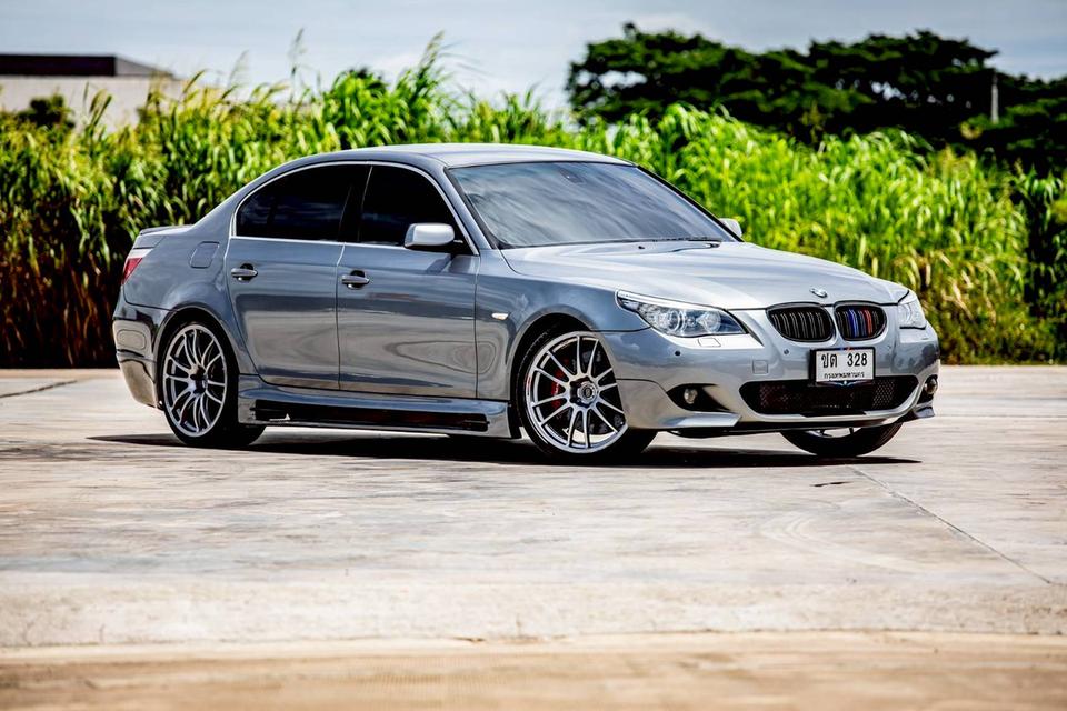 Bmw 525i ปี 2008 สีเทา สวยสภาพดี  4