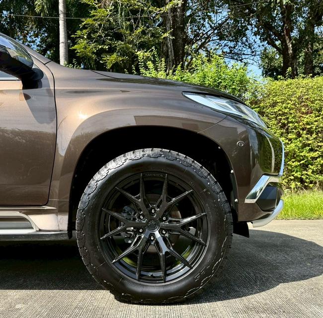 รถมือเดียว ไมล์ 14x,xxx หาได้ที่ไหนต้องคันนี้Pajero 2.4 GT Premium NAVI 4WD ปี2015 สีน้ำตาล ดีเซล 6