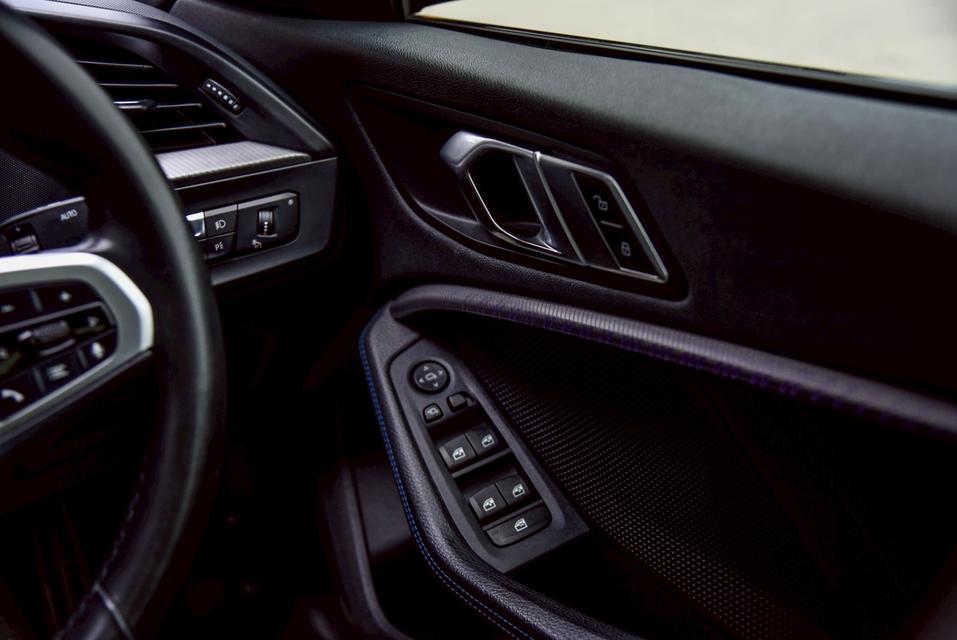 รหัสรถ CBL1001 🚗 BMW 220i Gran Coupé M Sport 4 ประตู Top สุด 17