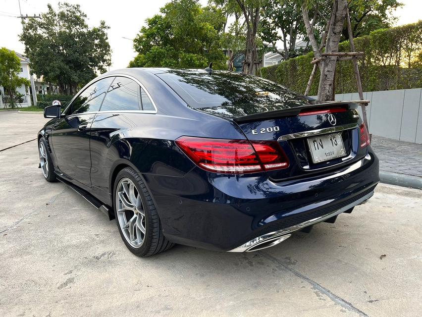 Benz E200 Coupe AMG ( Facelift ) ปี 2013 สภาพดี สีพิเศษ 4