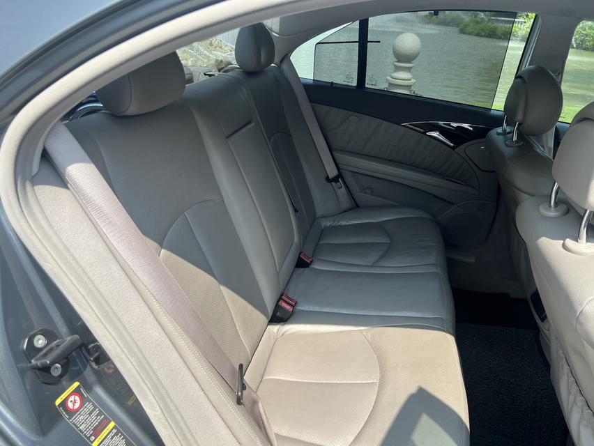 Mercedes-Benz E240 W211 ปี 2005 รูปที่ 12