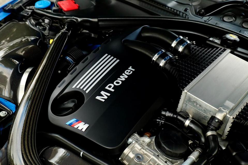 M4 ( F82 ) Competition 3.0 Coupe 13