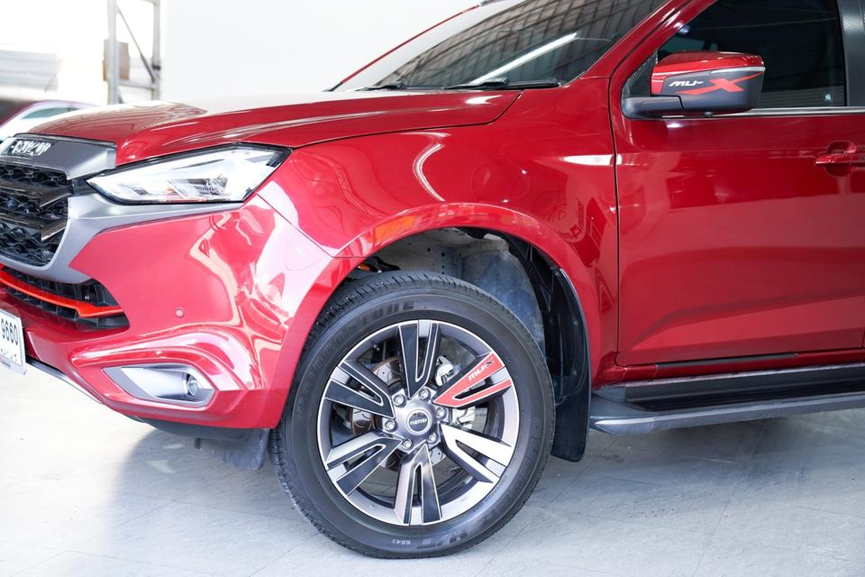 ISUZU MUX 3.0 ultimate AT  (ปี 2023) 6
