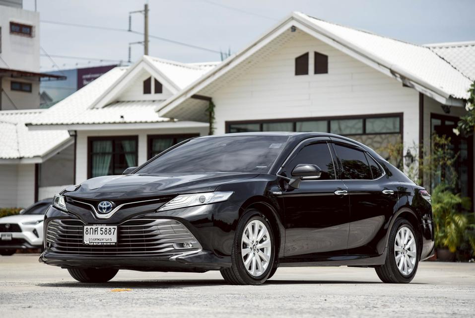 รหัสรถ CBL5887 TOYOTA CAMRY 2.5 HV Premium AT 2019
