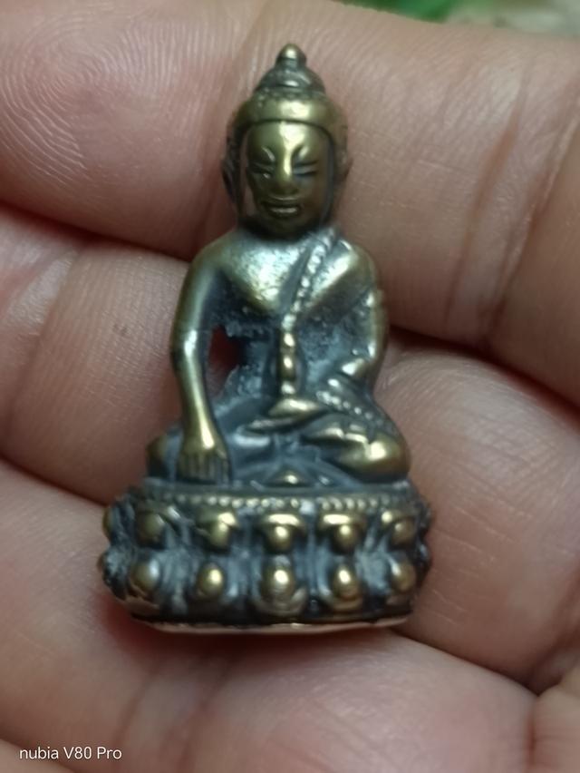 พระกริ่ง รุ่นแรก ของ วัดสุทัศน์ เป็นพระจริง จีนใหญ่ เนื้อผสมทองคำ สร้างขึ้นสมัยสมเด็จพระนเรศวร