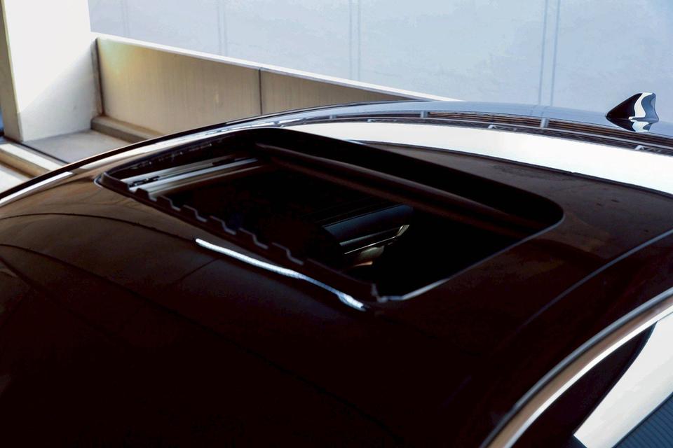 Honda Accord hybrid tech ปี 20 TOP สุด เลขไมล์น้อยสุดในตลาด 40,000 km.แท้ หน้าหลังเดิมน็อตไม่มีขยับ ขาย 849,000.-  สอบถาม 0853375537 เอ รูปที่ 11