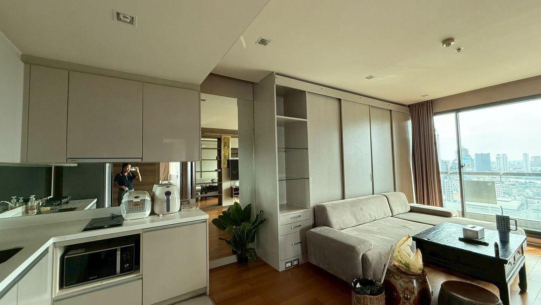 The Address Sathorn 18