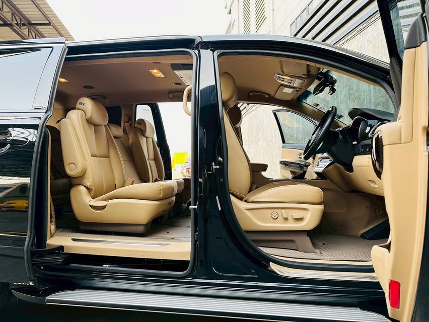 ขาย Kia Grand Carniva 2.2EX ปี20 13